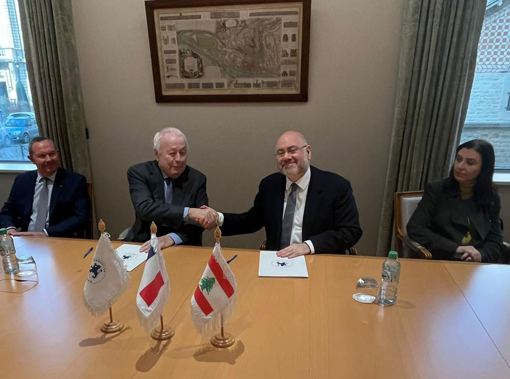 Photos