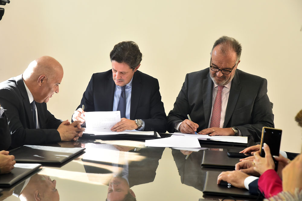 Photos