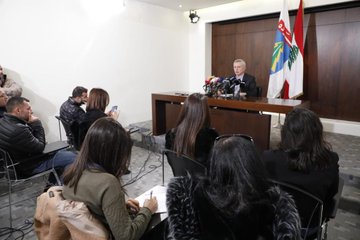 Photos